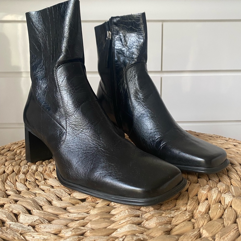 ASOS DESIGN Roisin **premium leather** square toe boots